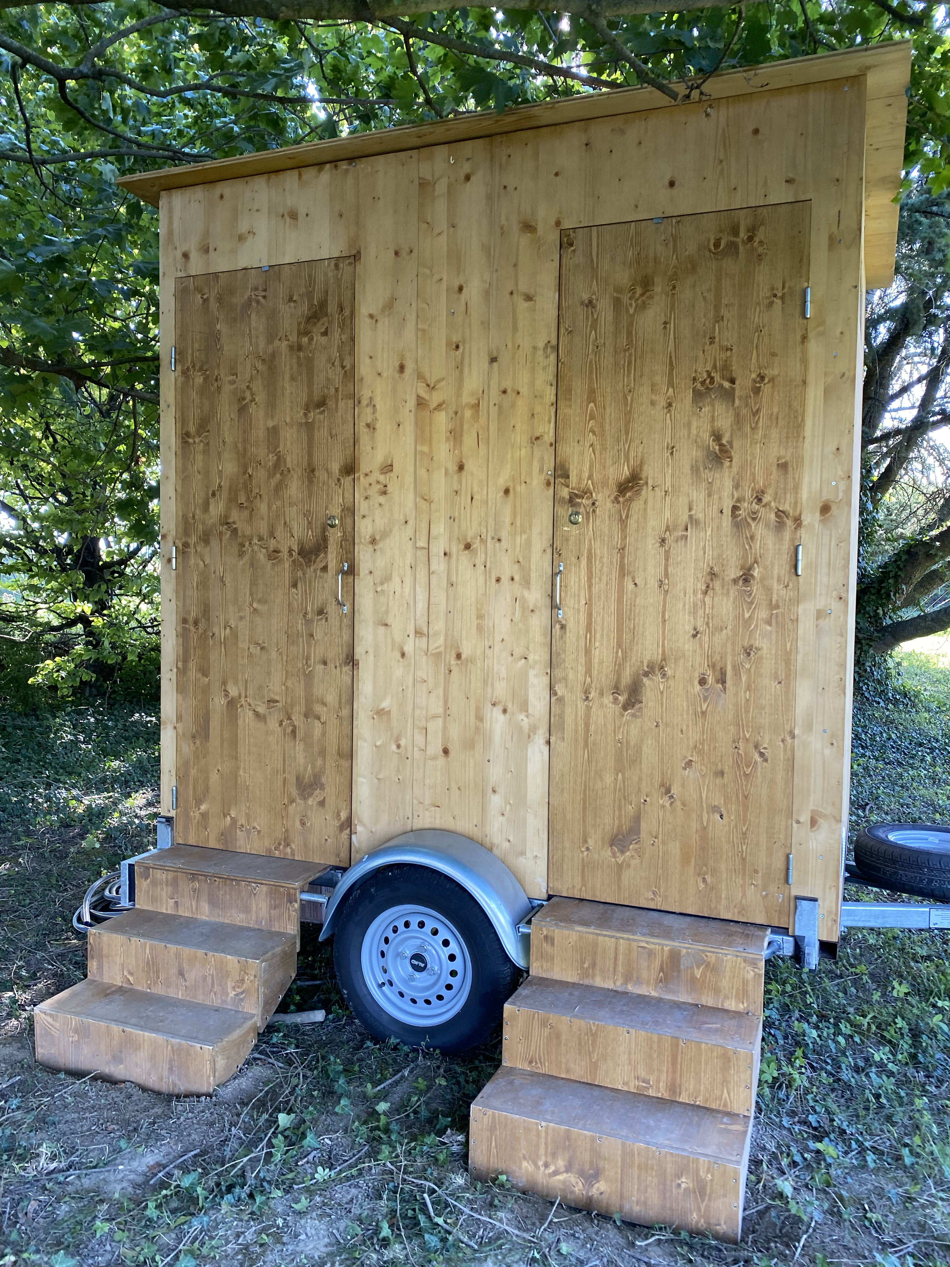 Remorque Double Sanitaire.