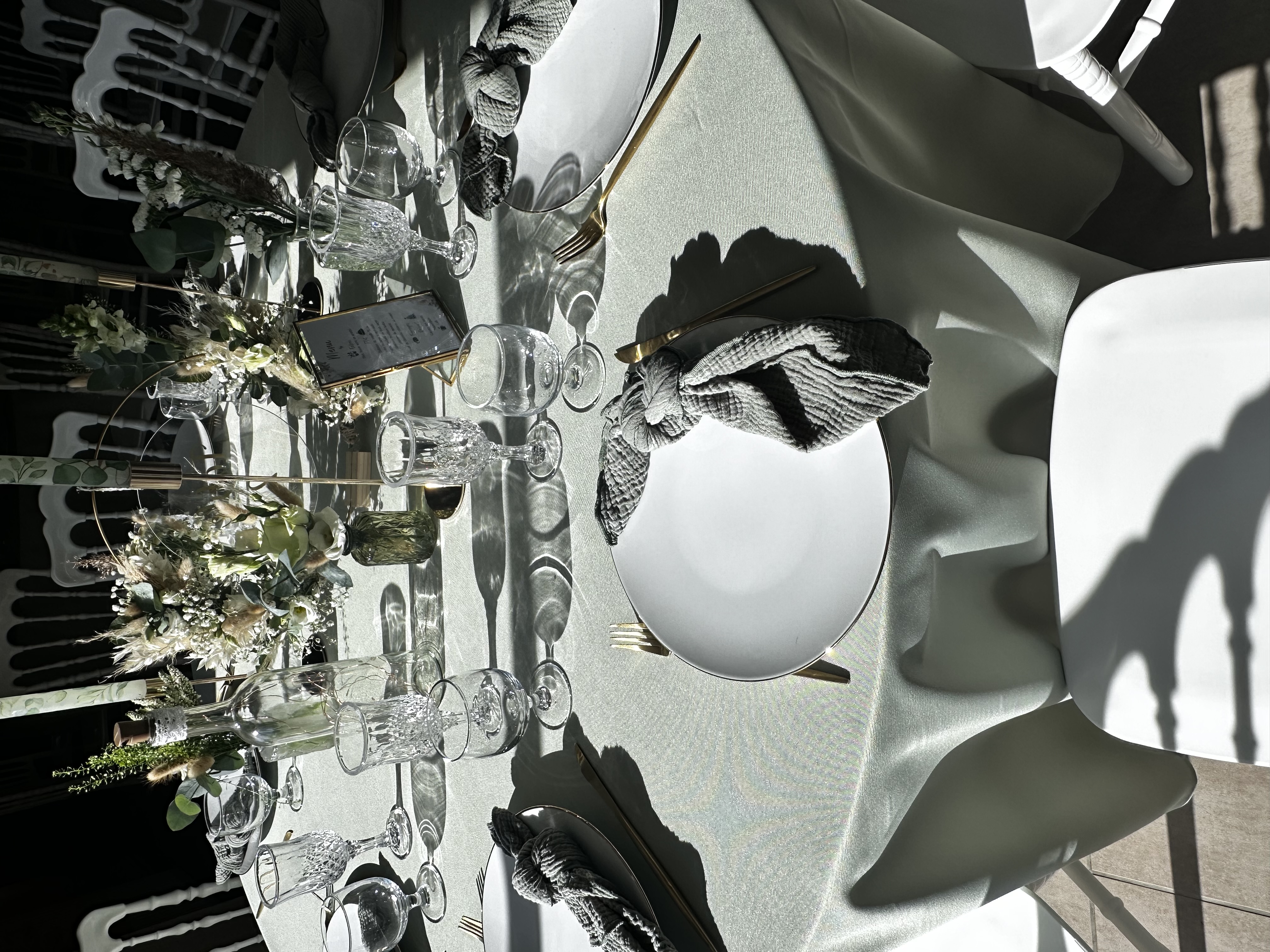 Assiette grande liseré doré