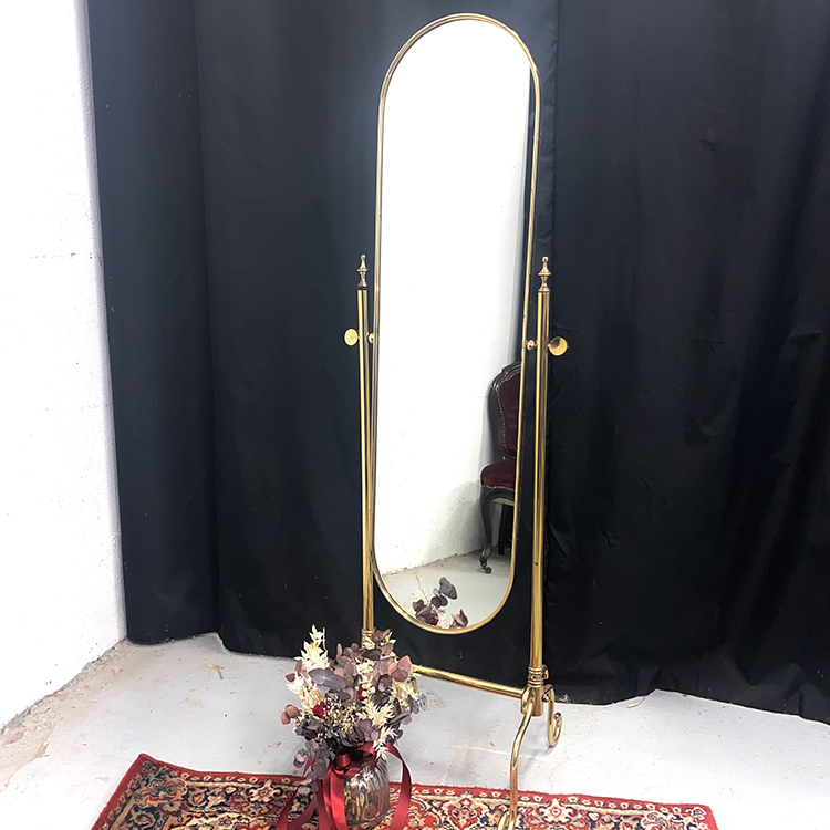 miroir sur pied