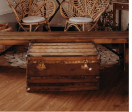 Malle en bois vintage