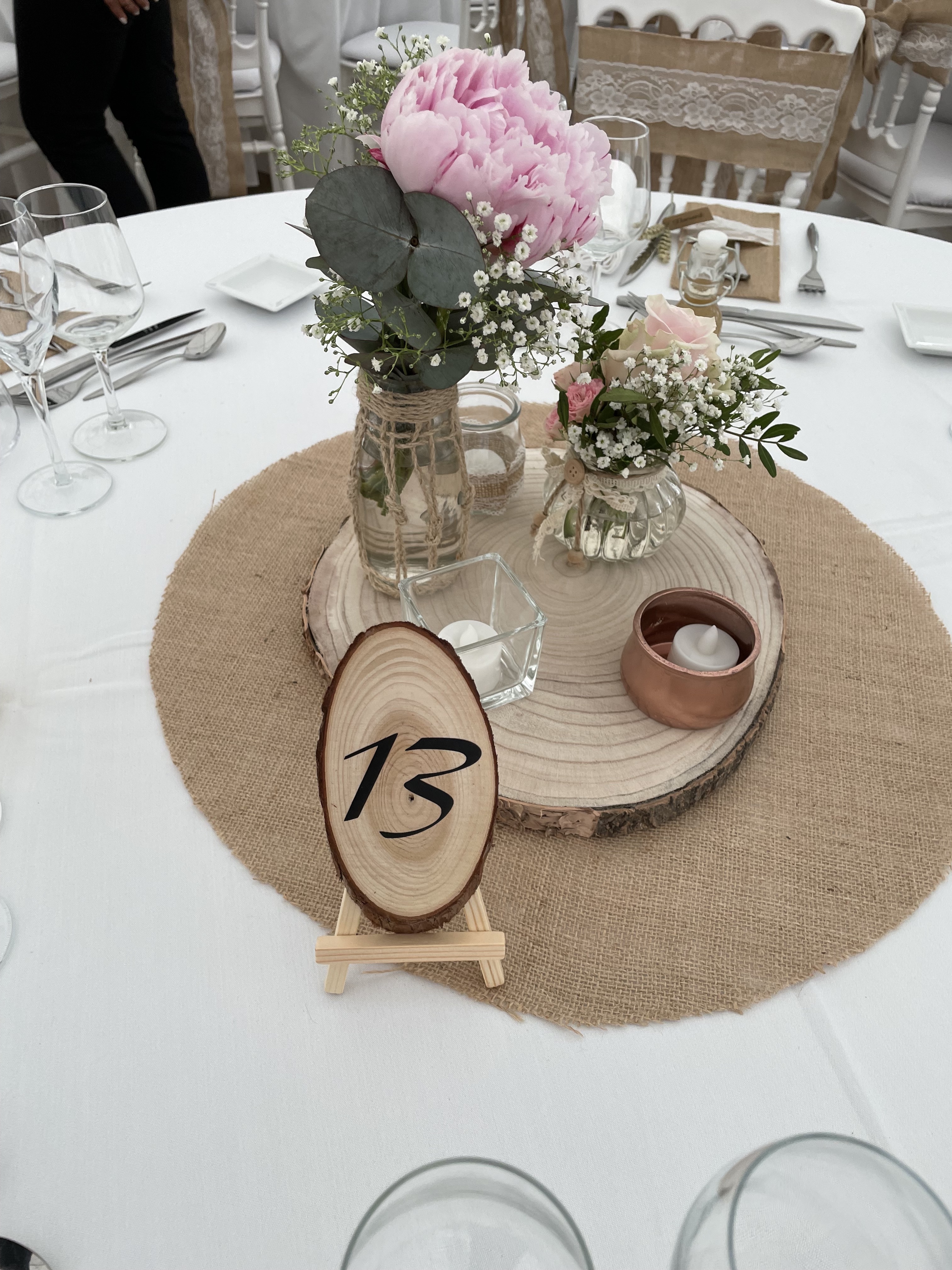 CHEMIN DE TABLE ROND