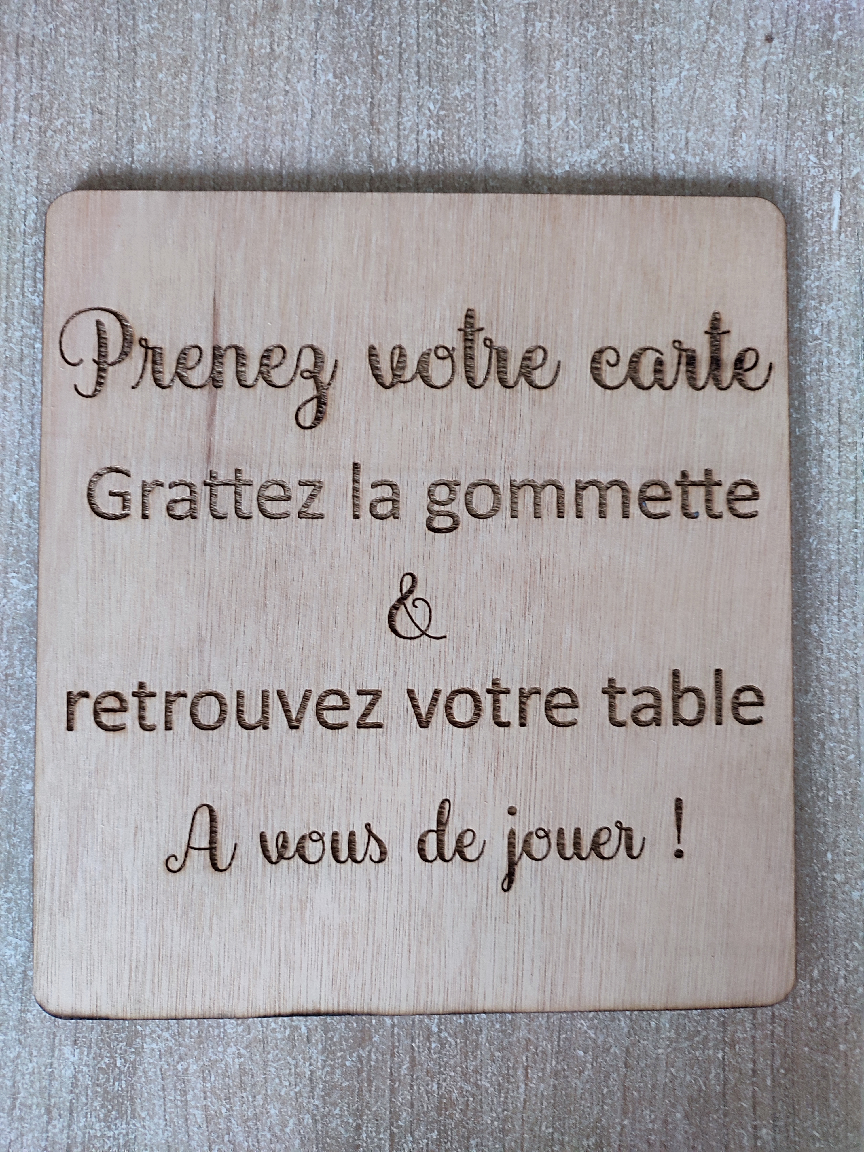 Panneau plan de table à gratter