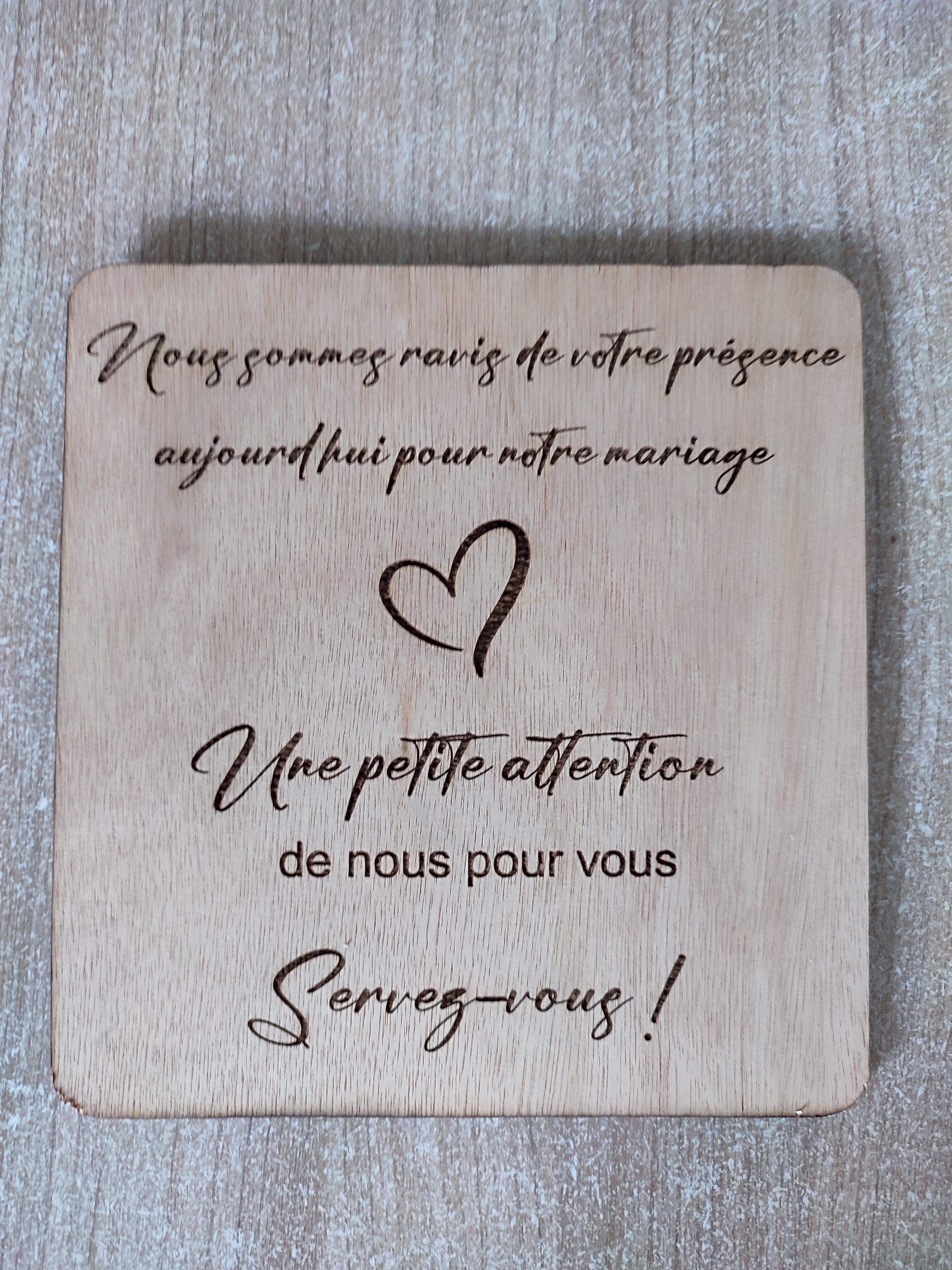 Panneau cadeaux invités