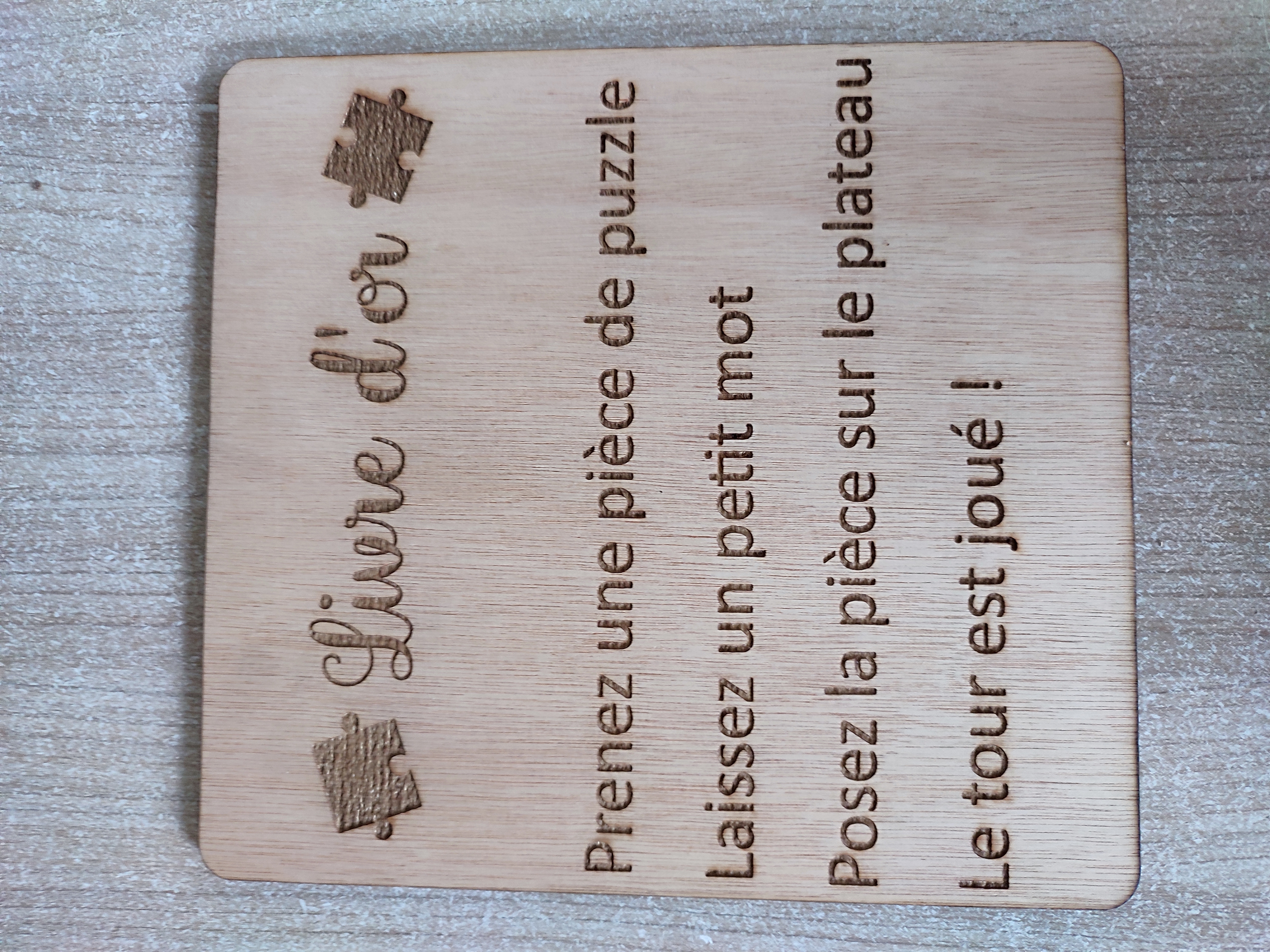 Panneau livre d'or puzzle