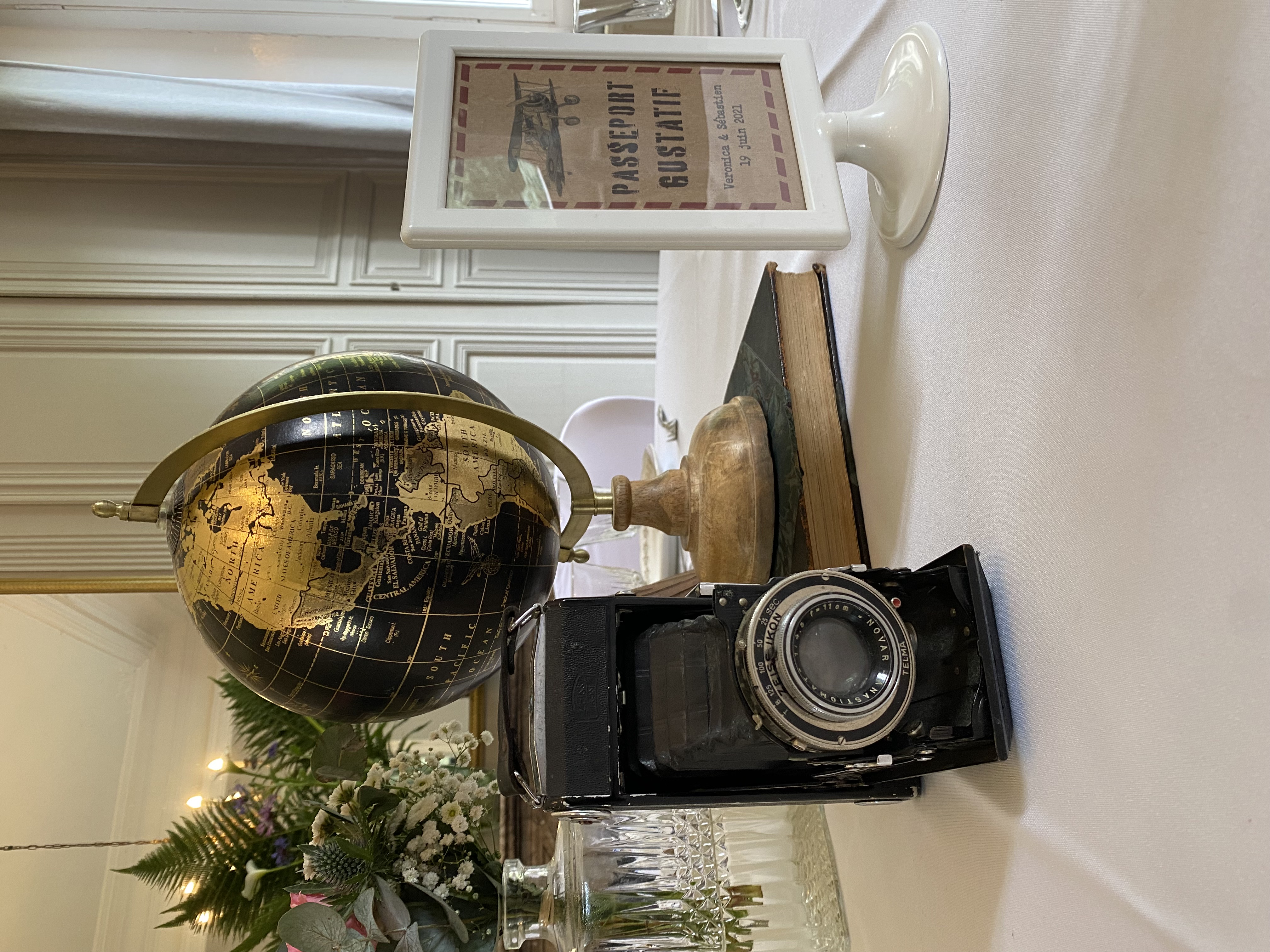 Mappemonde (fond noir)