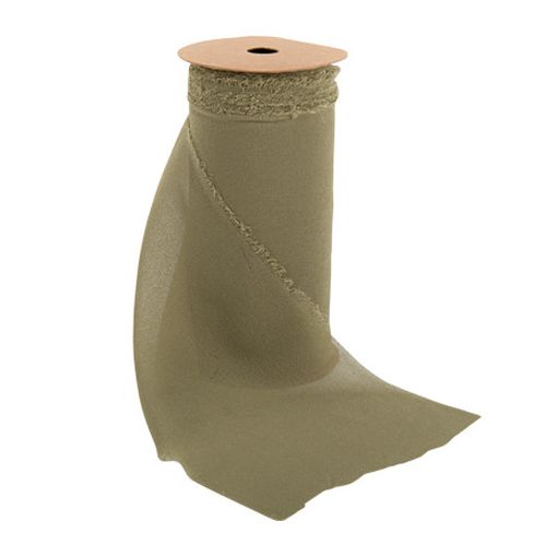 Chemin de table en soit éffiloché vert olive