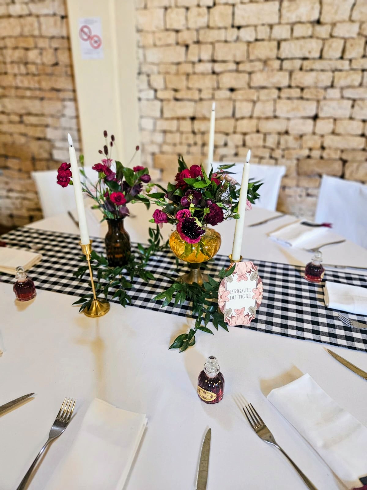 Chemin de table damiers