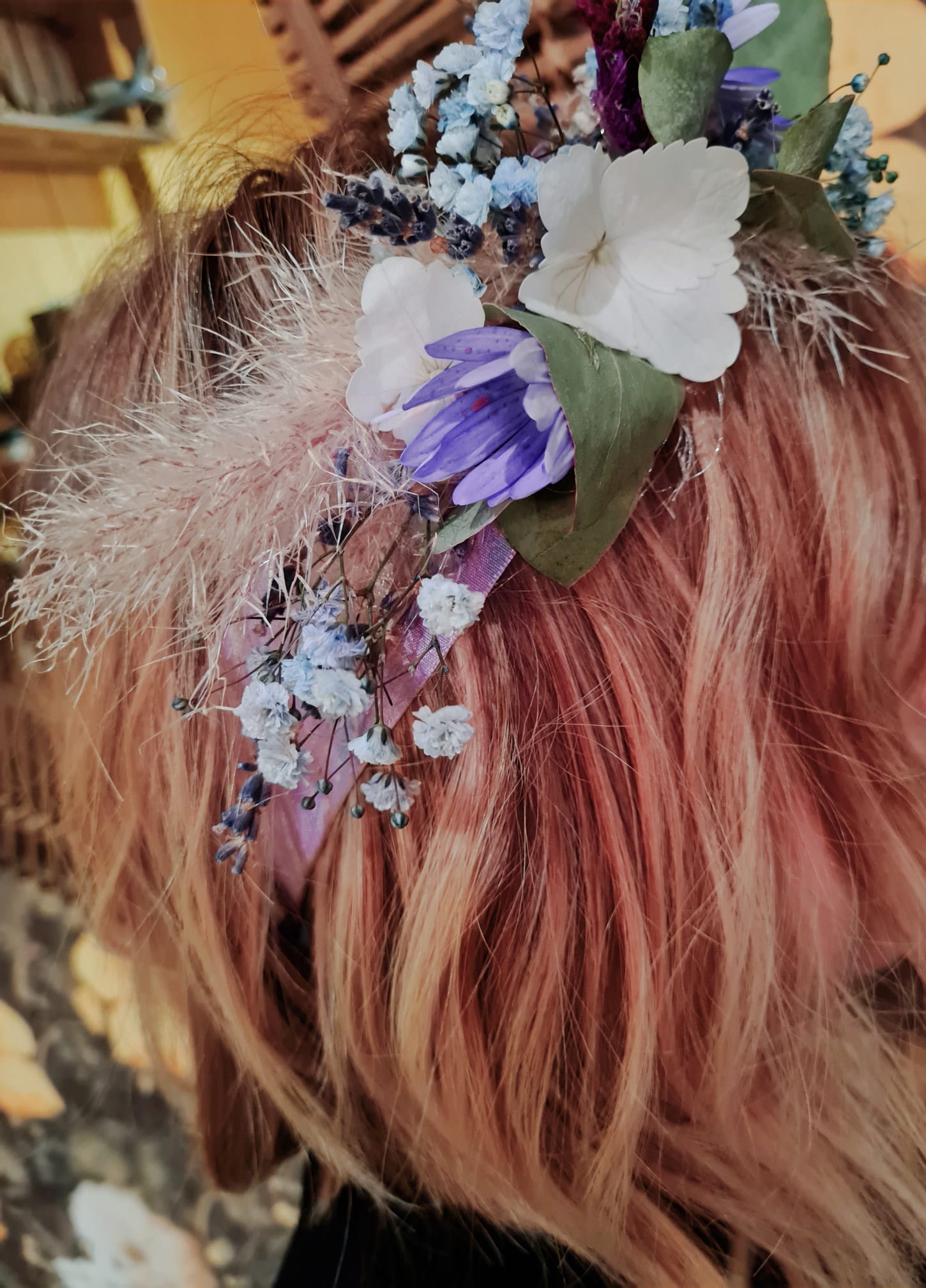Couronne de fleurs pour cheveux