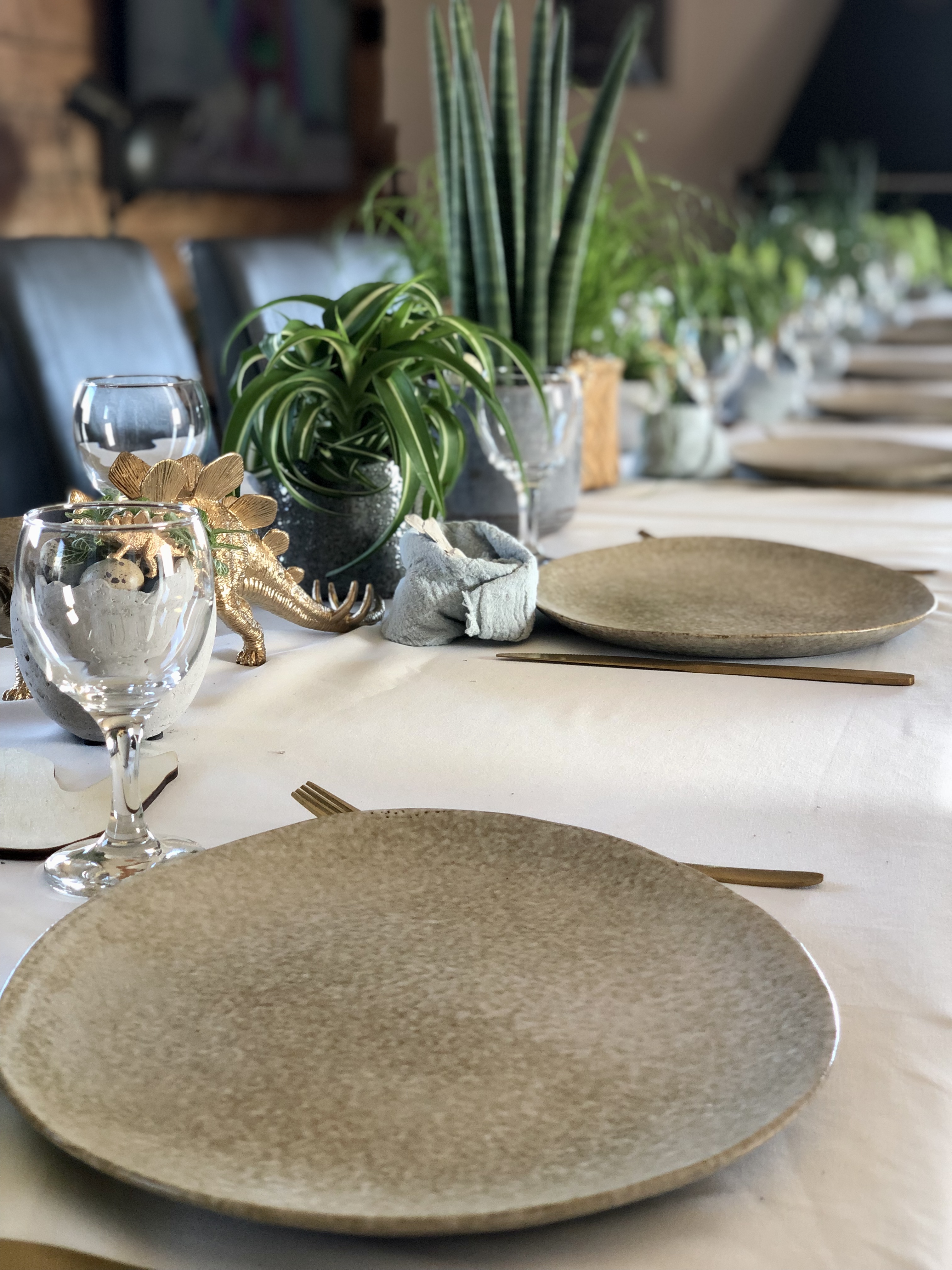 thème dinosaure - tables