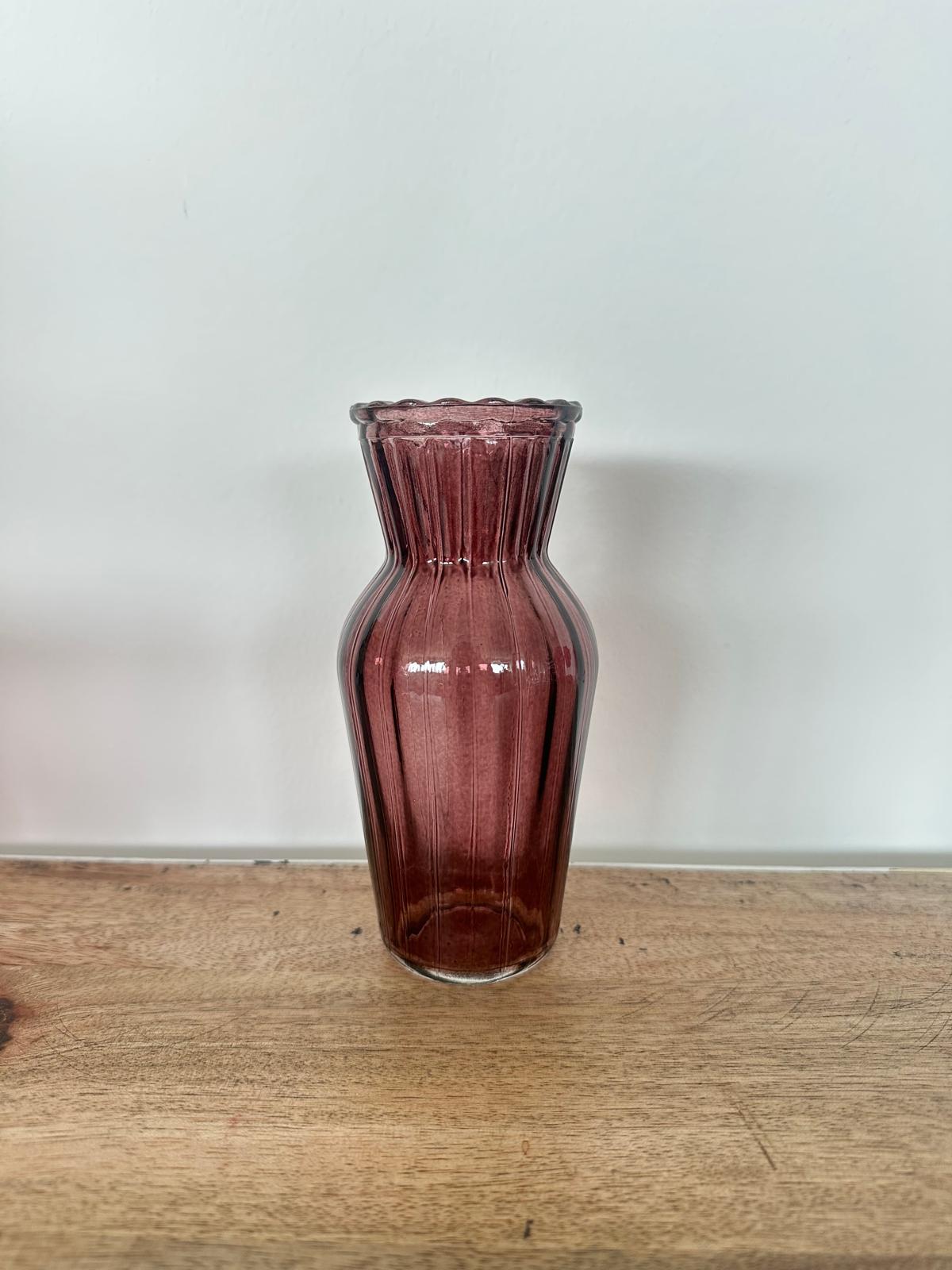 Vase évasé bordeaux