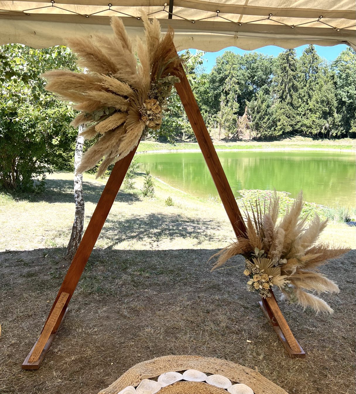 Arche en bois triangle