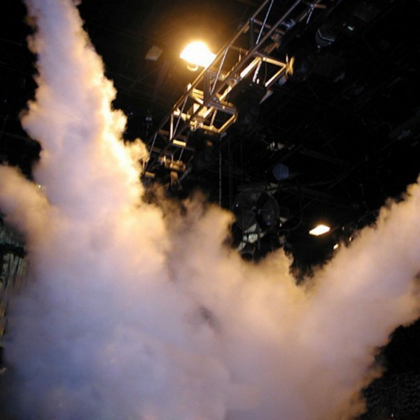 Machine à fumée vertical 2000W