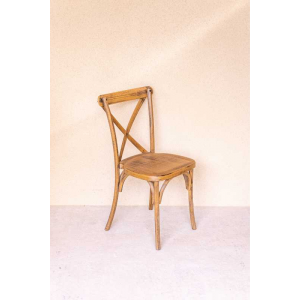 Chaise en bois croisé